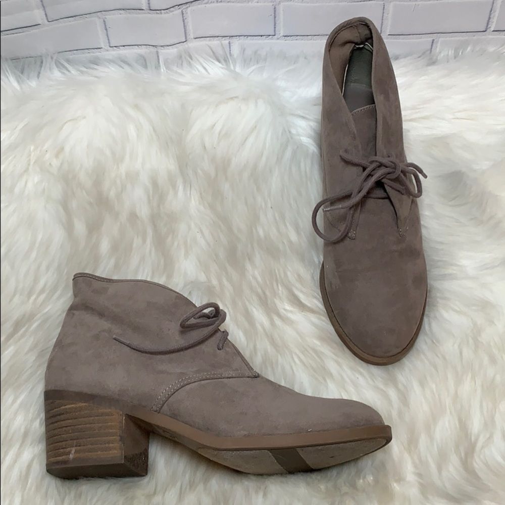 Carlos‎ Santana Graham Desert Booties Sz 9